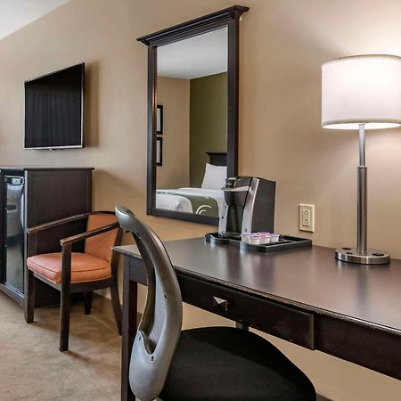 Quality Inn & Suites Quispamsis Rothesay Εξωτερικό φωτογραφία
