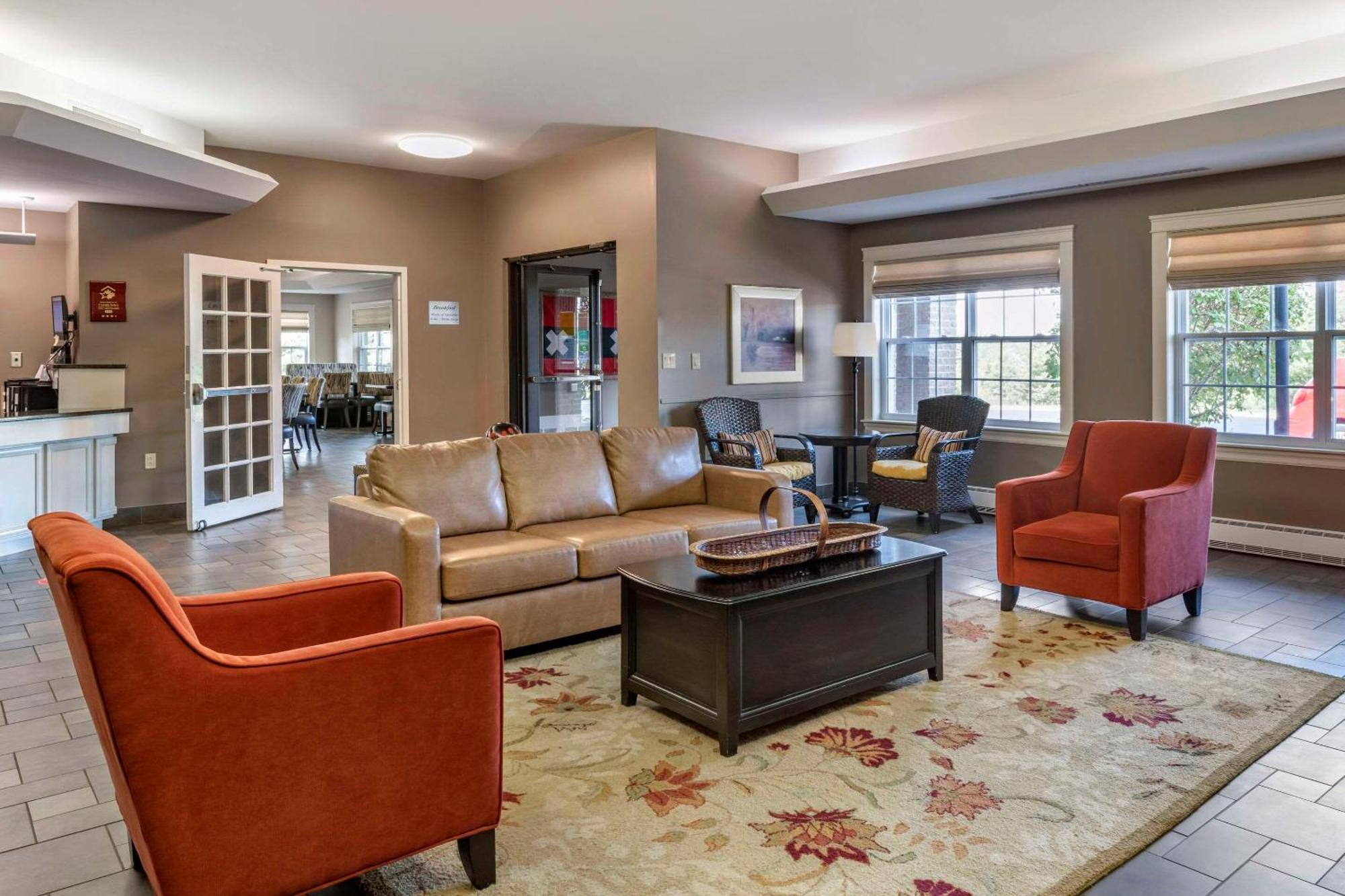 Quality Inn & Suites Quispamsis Rothesay Εξωτερικό φωτογραφία
